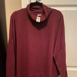 VS loose turtle neck